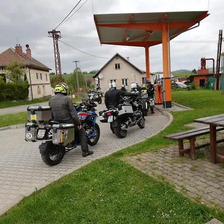 Aparthotel U Orfa Hermanicky