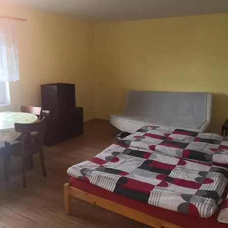 Apart Otel U Orfa Hermanicky